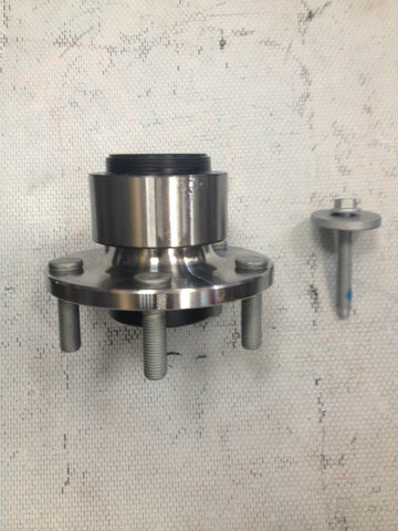 VOLVO C30/C70/S40/V50 FRONT WHEEL BEARING /HUB O.E QUALITY BRAND NEW